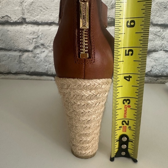 ✨Host Pic✨ Karl Lagerfeld Paris Savoie Leather Espadrille Wedges (Size 7) - Picture 7 of 7